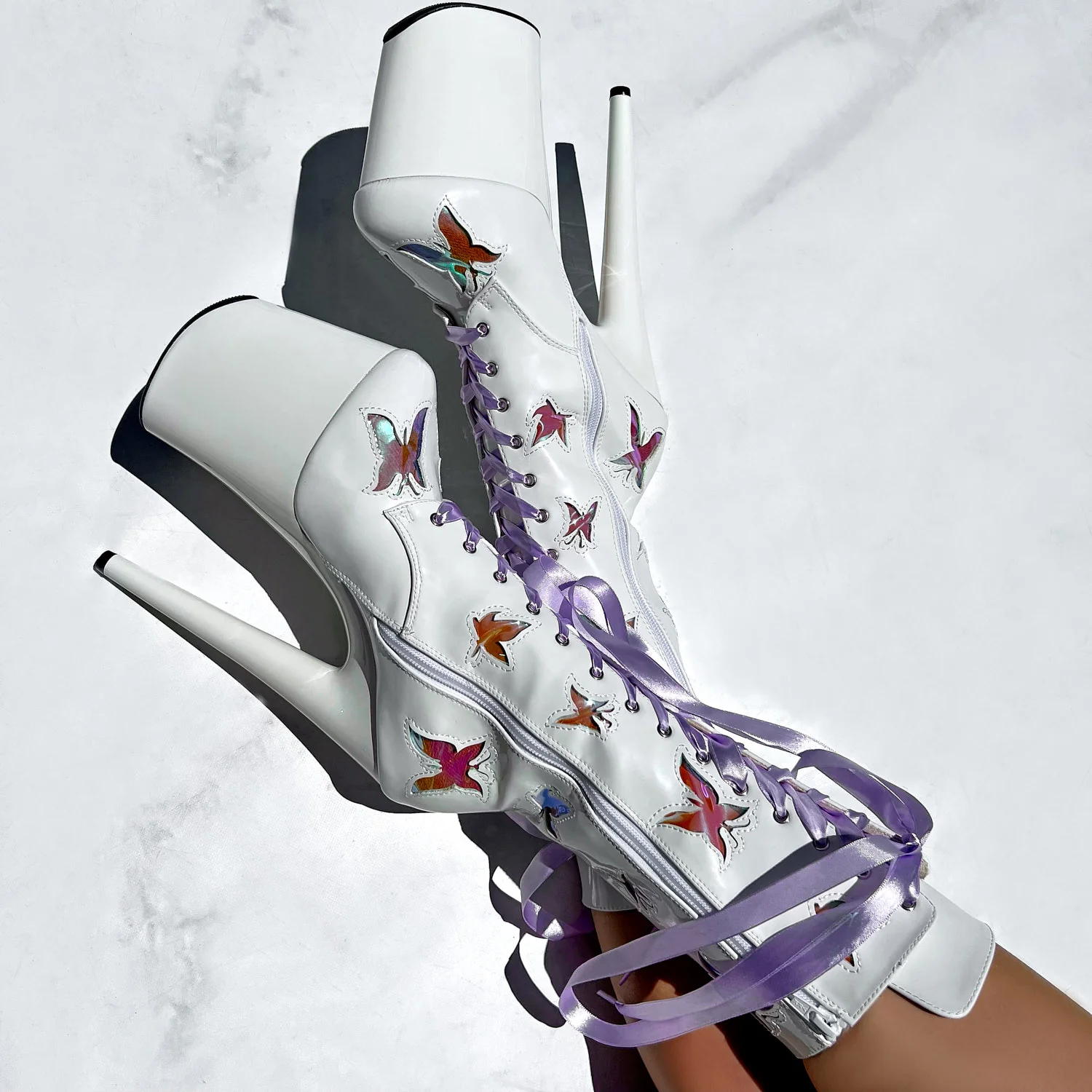 Butterfly Boot - White - 8 INCH - Image 2
