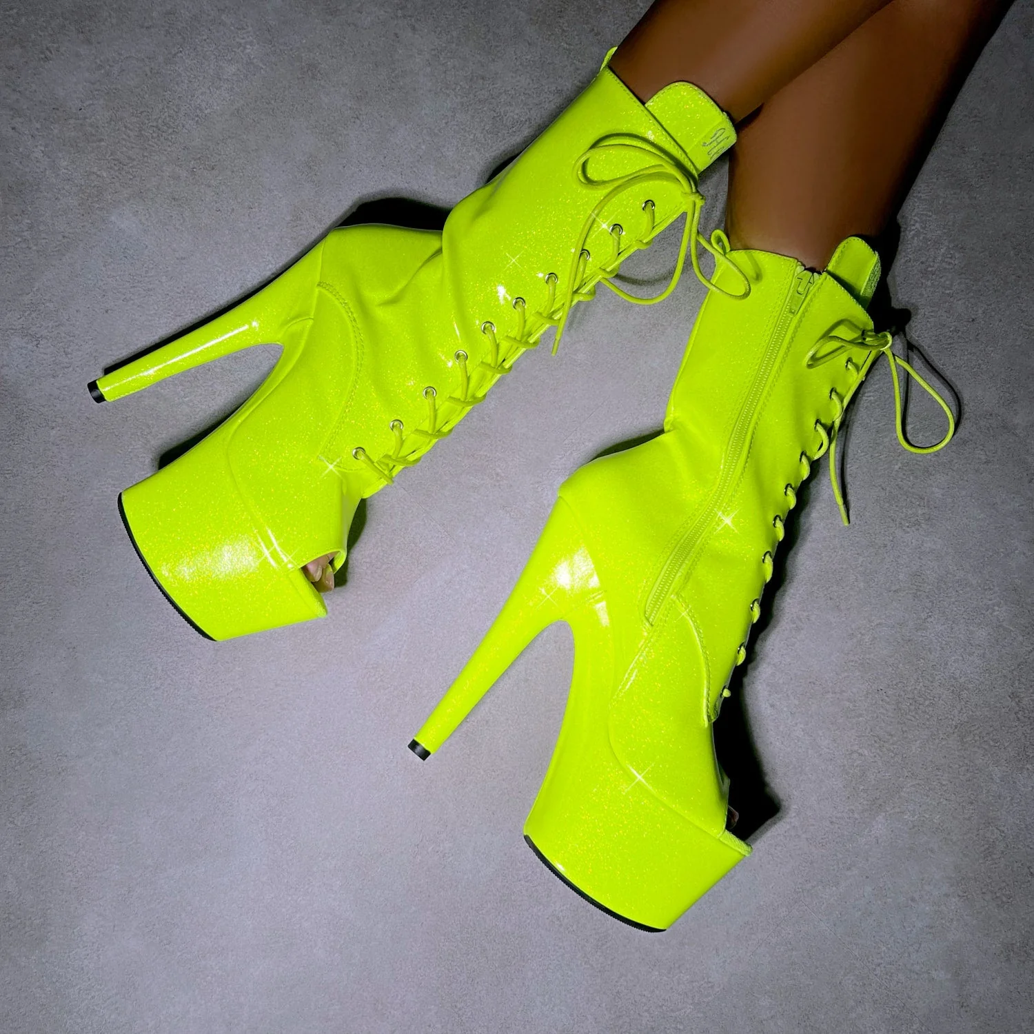 The Glitterati Boot Open Toe - Citrus Yellow Burst - 7 INCH - Image 3