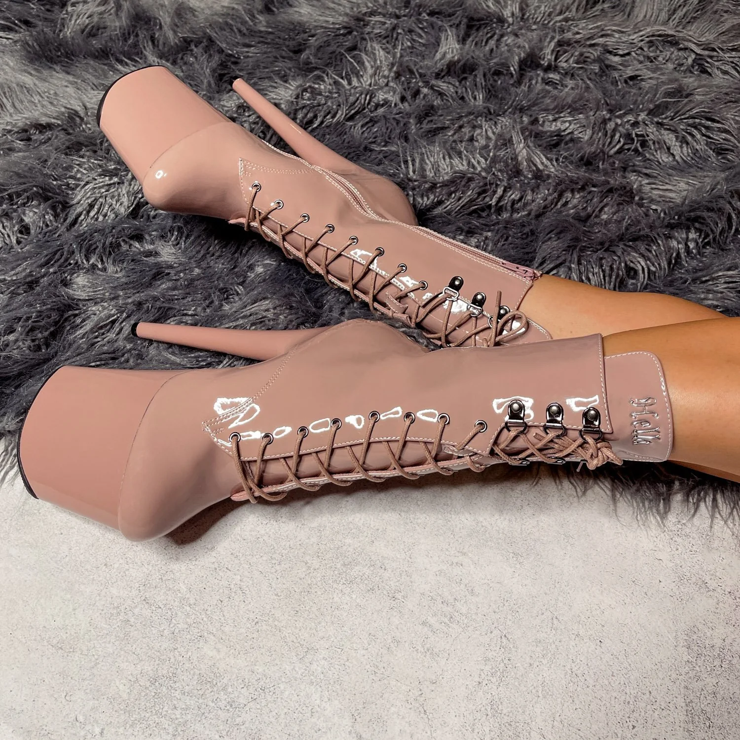LipKit Boot - Boujee - 8 INCH - Image 4