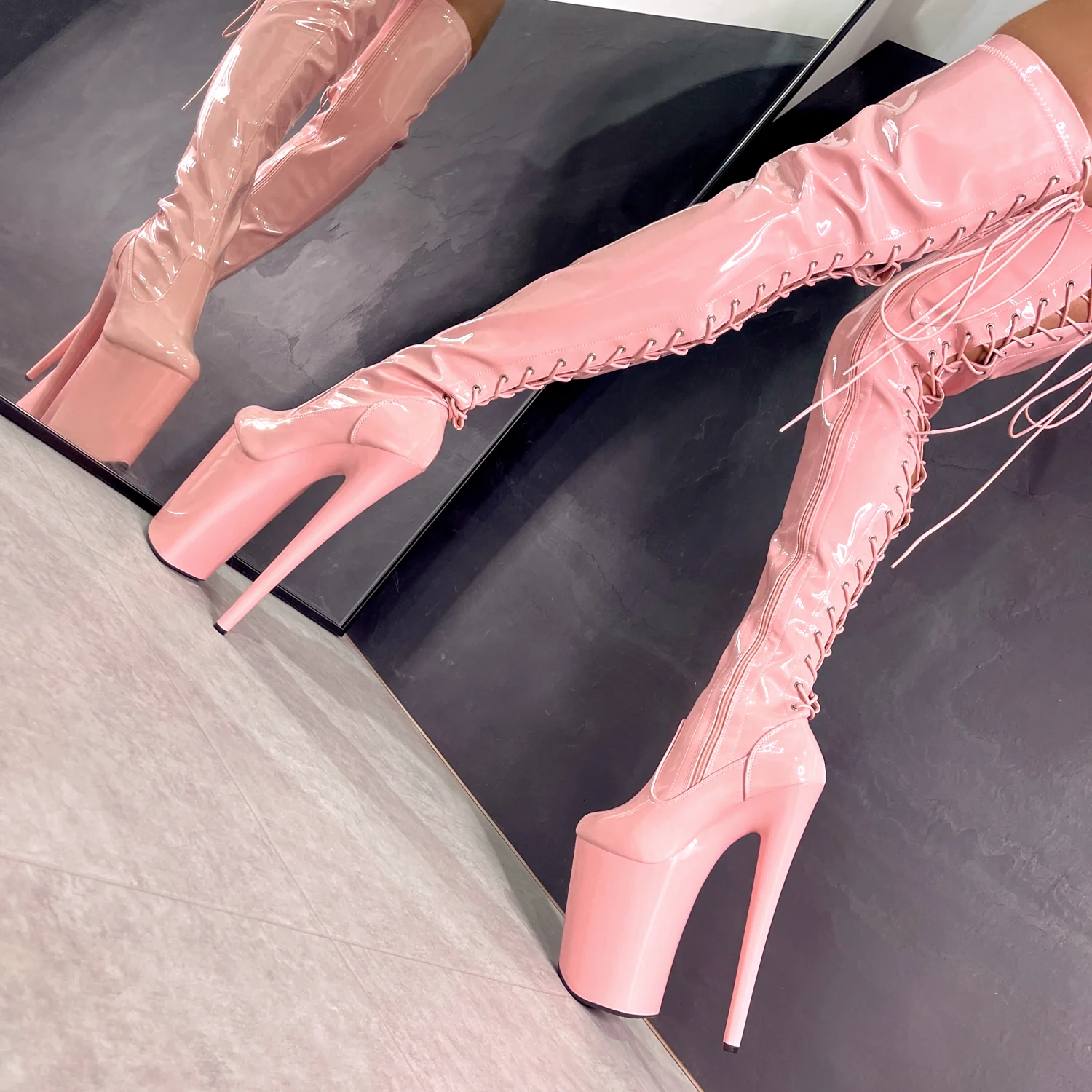 LipKit Thigh High - Candy Shop - 9 INCH - Image 6