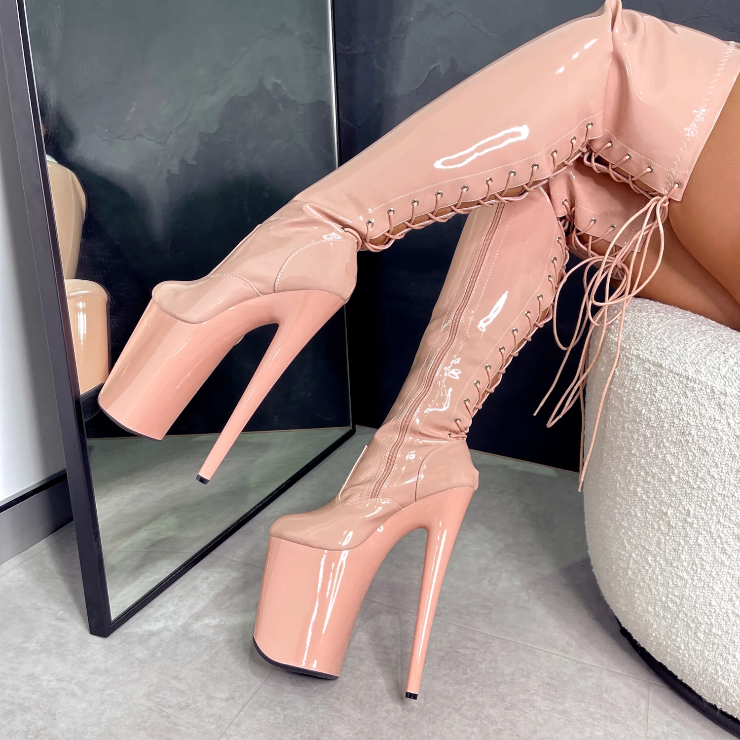 LipKit Thicc Thigh High - Dream On - 9 INCH - Image 3