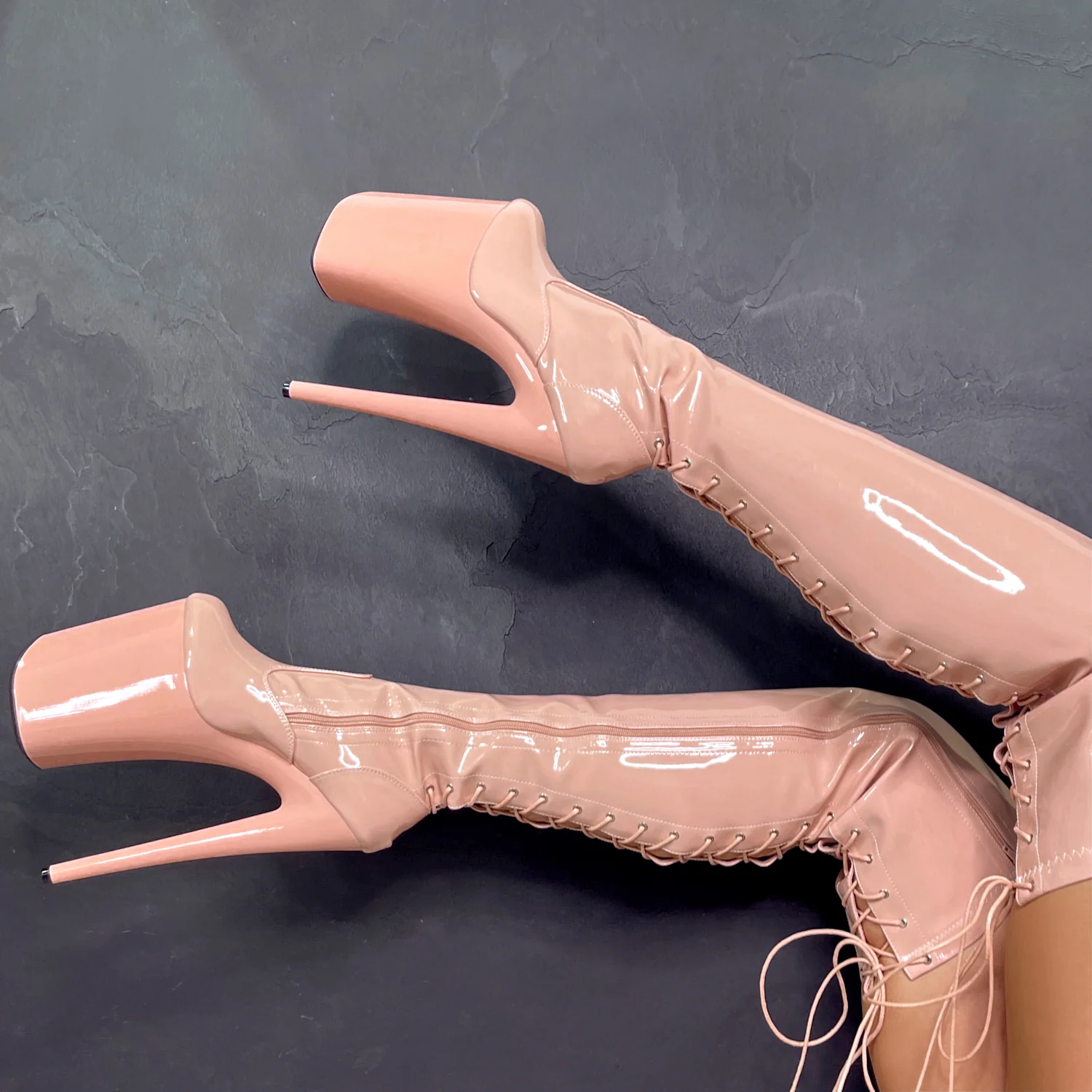 LipKit Thicc Thigh High - Dream On - 9 INCH - Image 4